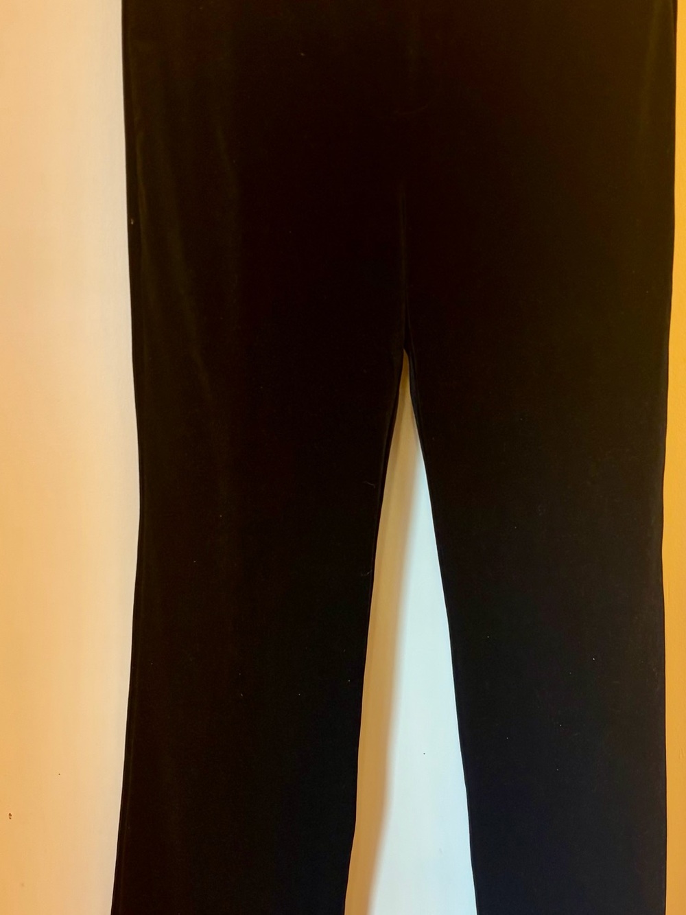 Zara Women's Straight Leg Pants in Black